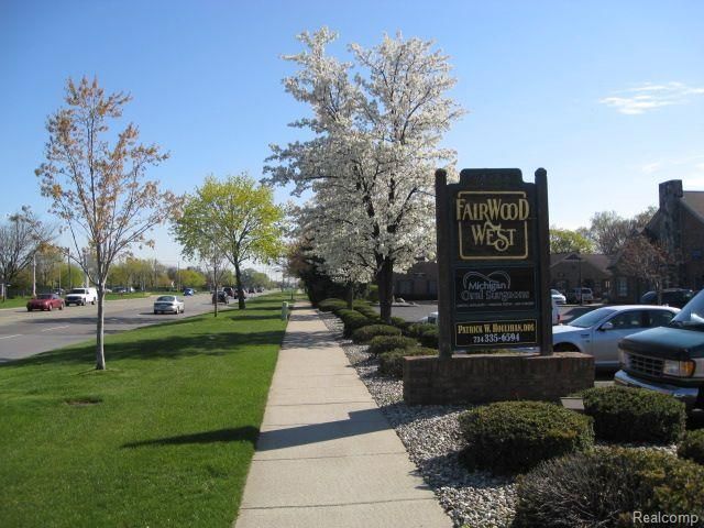 9313 N Haggerty Rd 9333, Plymouth