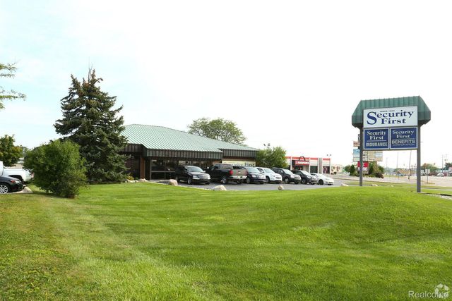 3526 Miller Rd, Flint