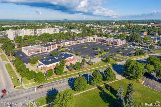 6503 N Wayne Rd 6551, Westland