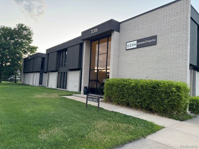 17320 W 12 Mile Rd, Southfield