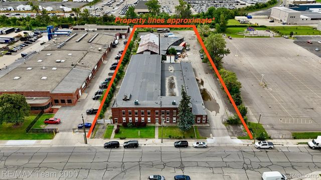 10501 Haggerty St, Dearborn