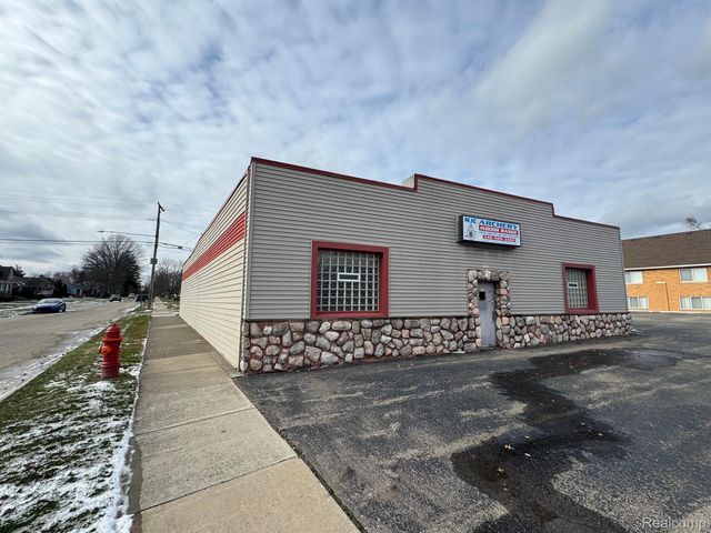 3001 Rochester Rd, Royal Oak
