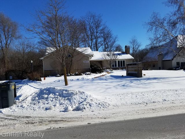 7077 Fieldcrest Dr 200,300,600, Brighton