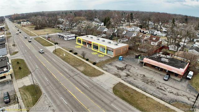 1090 Inkster Rd, Inkster