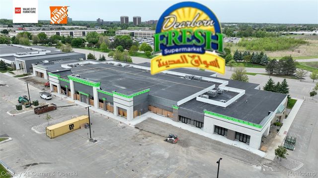 6131 Greenfield Road, Dearborn