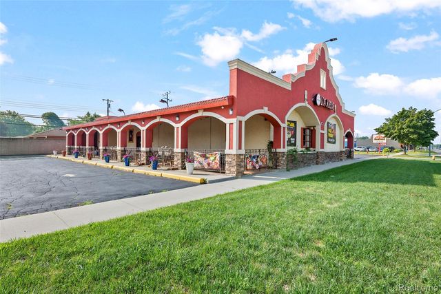 4327 Allen Road, Allen Park