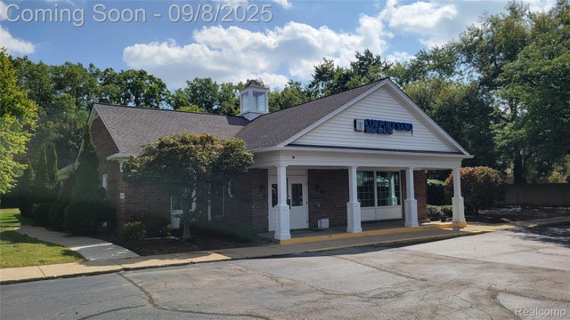 39475 Ann Arbor Road E, Plymouth city