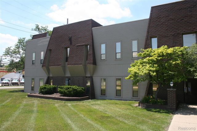 22511 Telegraph Rd 22511 Telegraph Suite 220, Southfield
