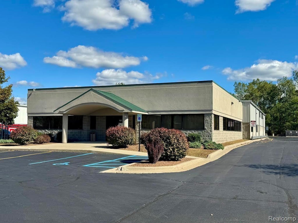 256 N Fenway Drive, Fenton city