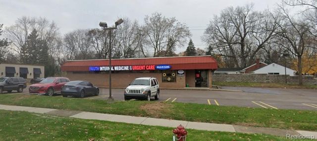 15645 Farmington Road, Livonia
