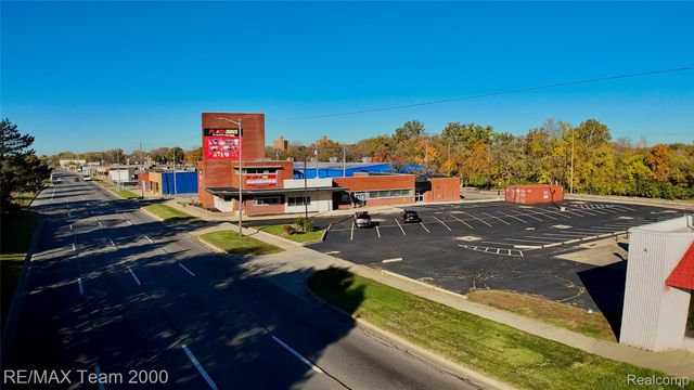27020 Michigan Avenue, Inkster