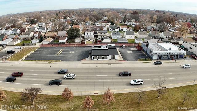 1297 Fort Street, Wyandotte