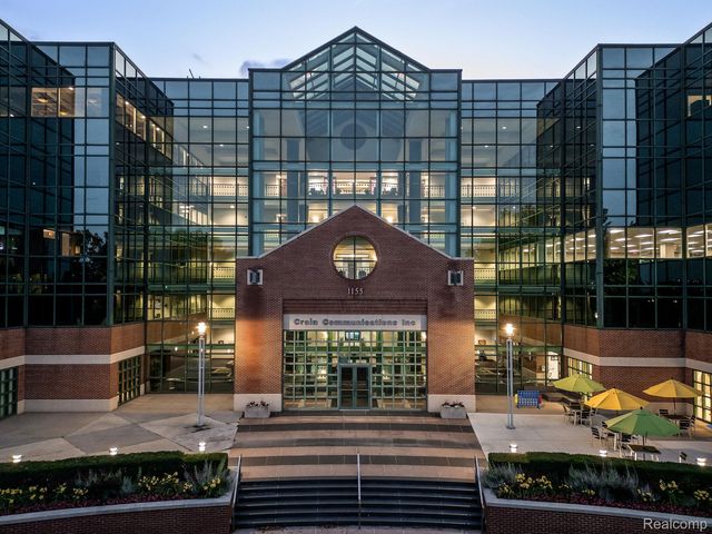 1155 Brewery Park Blvd 270, Detroit