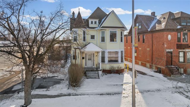 3003 E Grand Boulevard, Detroit