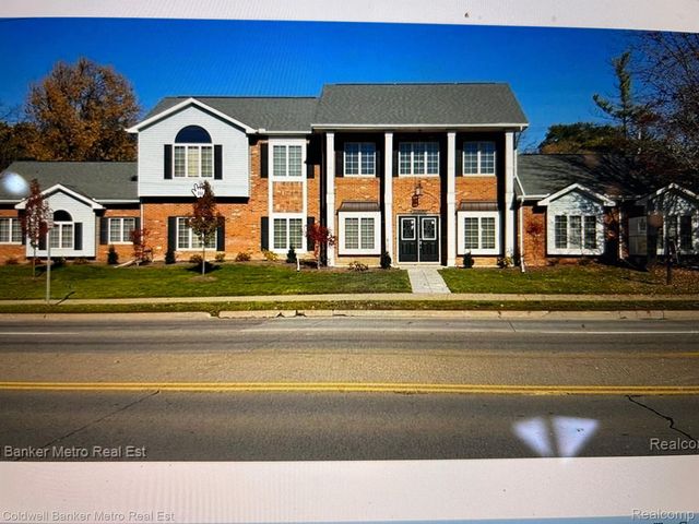 1362 W Huron Street, Waterford