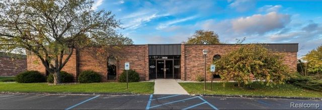 5065 Miller Road 5, Flint