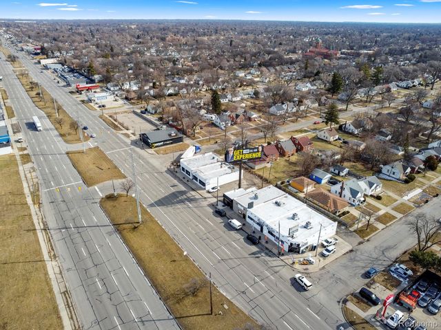12732 E 8 Mile Road, Detroit