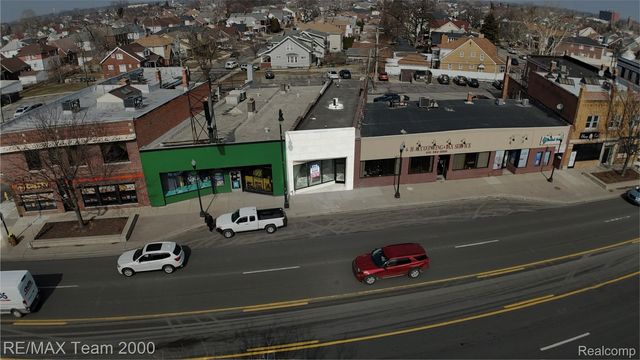 13928 Michigan Avenue, Dearborn