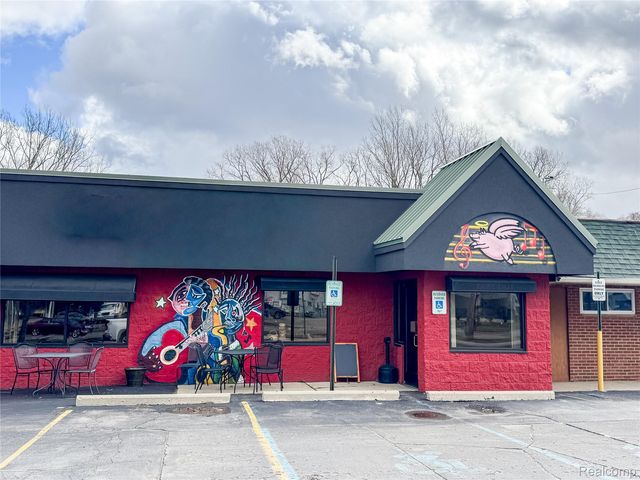 1492 N Leroy Street Suite A, Fenton