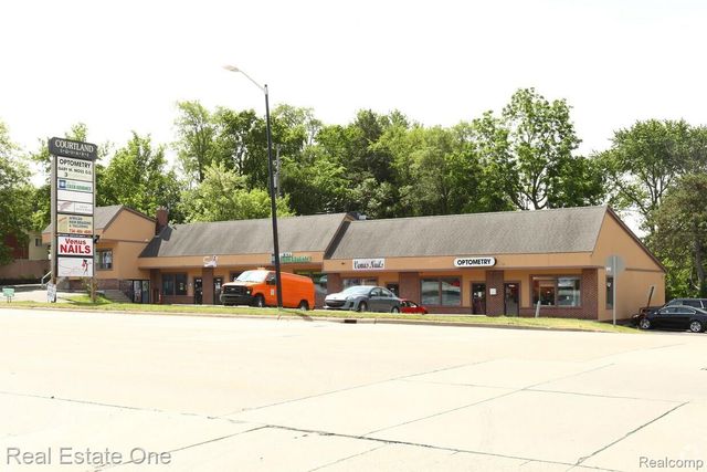 1769 Washtenaw, Ypsilanti