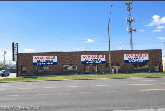 13645 Northline Road, Southgate