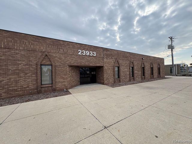 23933 Allen Road, Woodhaven