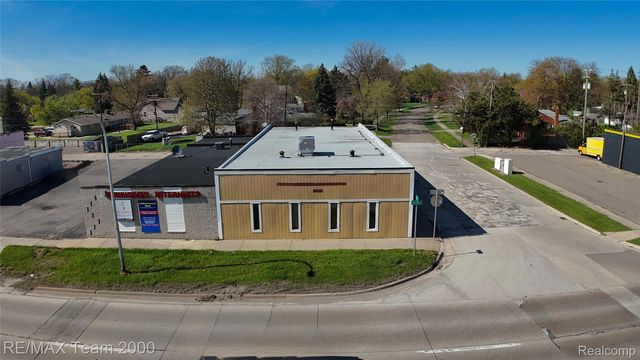 32300 Michigan Avenue, Wayne