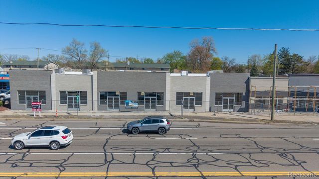 31268 Ford Road, Garden City