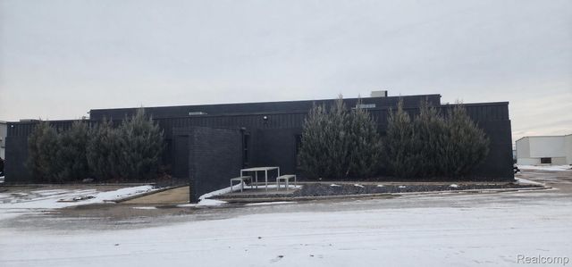 2468 Industrial Row Drive, Troy