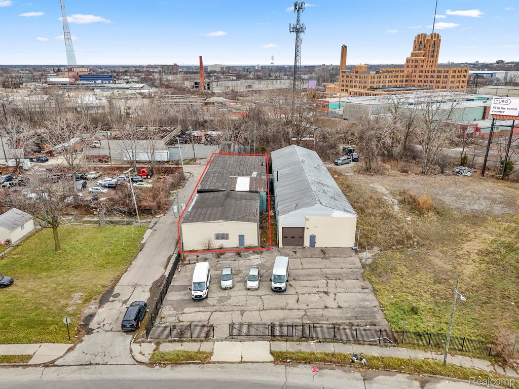 15306 Rosa Parks Boulevard, Detroit city