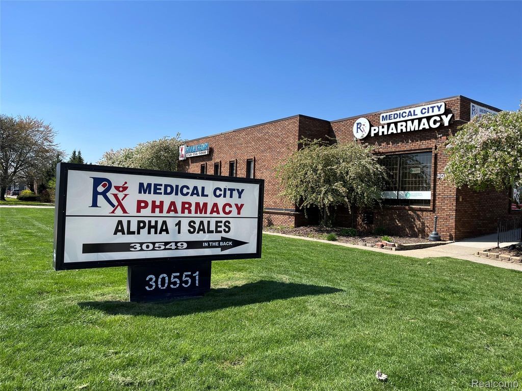 30549 Stephenson Highway, Madison Heights city