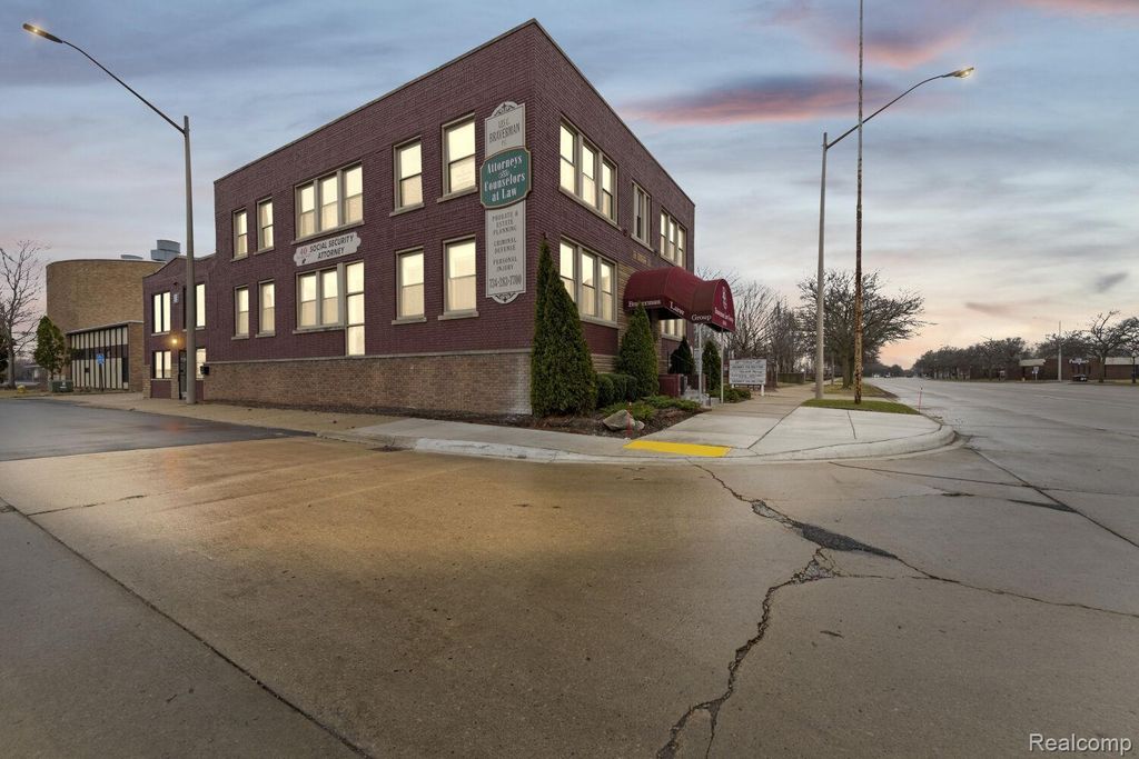 3505 Biddle Avenue, Wyandotte city