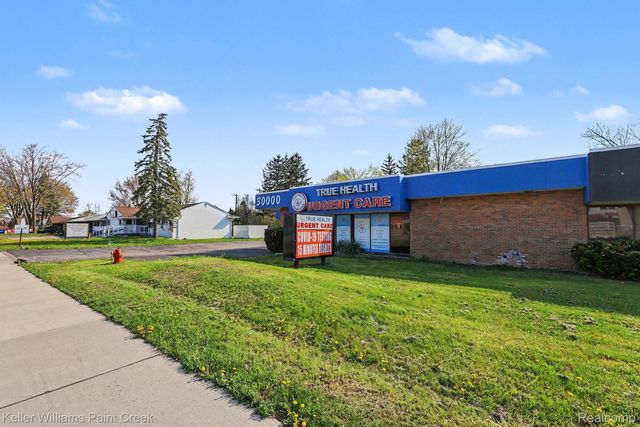 30000 Orchard Lake Road Suite B, Farmington Hills