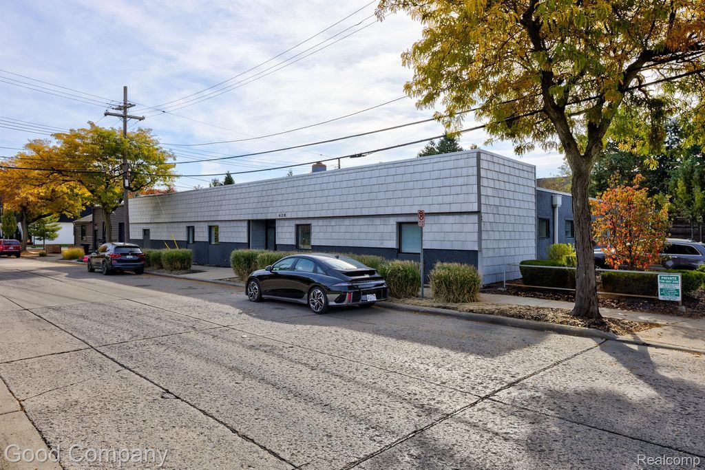 628 E Parent Avenue 505, Royal Oak city