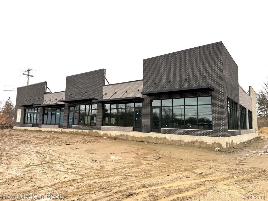 24908 Lahser, Southfield city