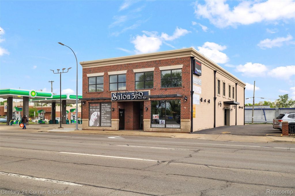 23437 Michigan Avenue, Dearborn city