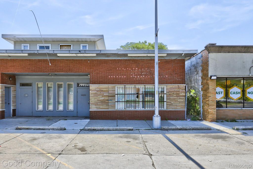 19884 Kelly Road, Harper Woods city