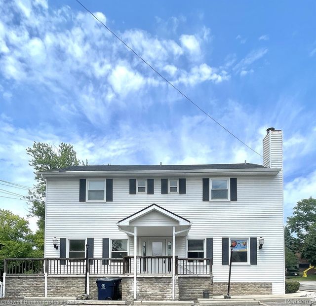 106 N Main Street, Plymouth