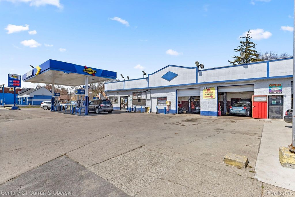 20630 W Seven Mile Road, Detroit city