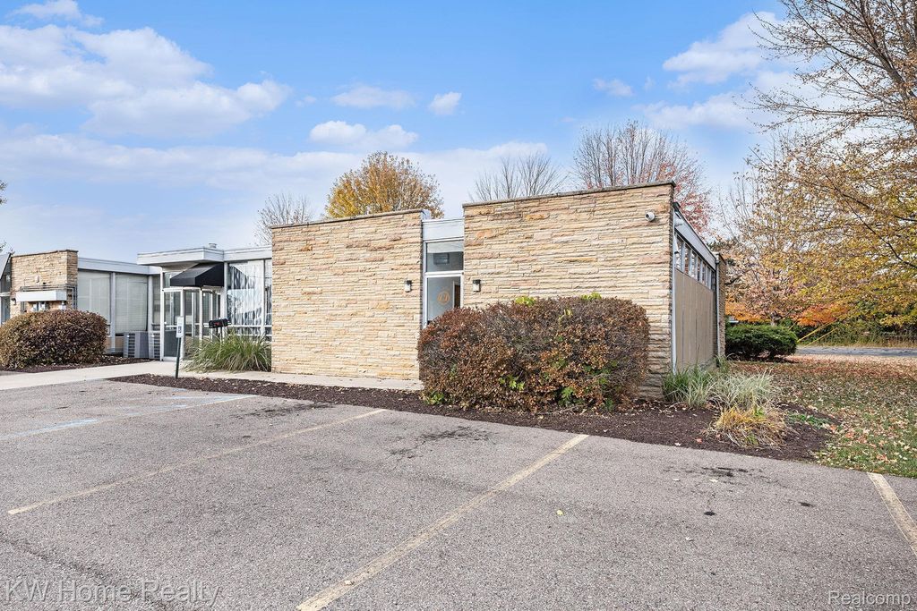 740 Emerick Street 300, Ypsilanti city