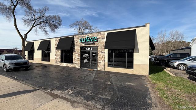 5454 Dixie Highway 101, Waterford