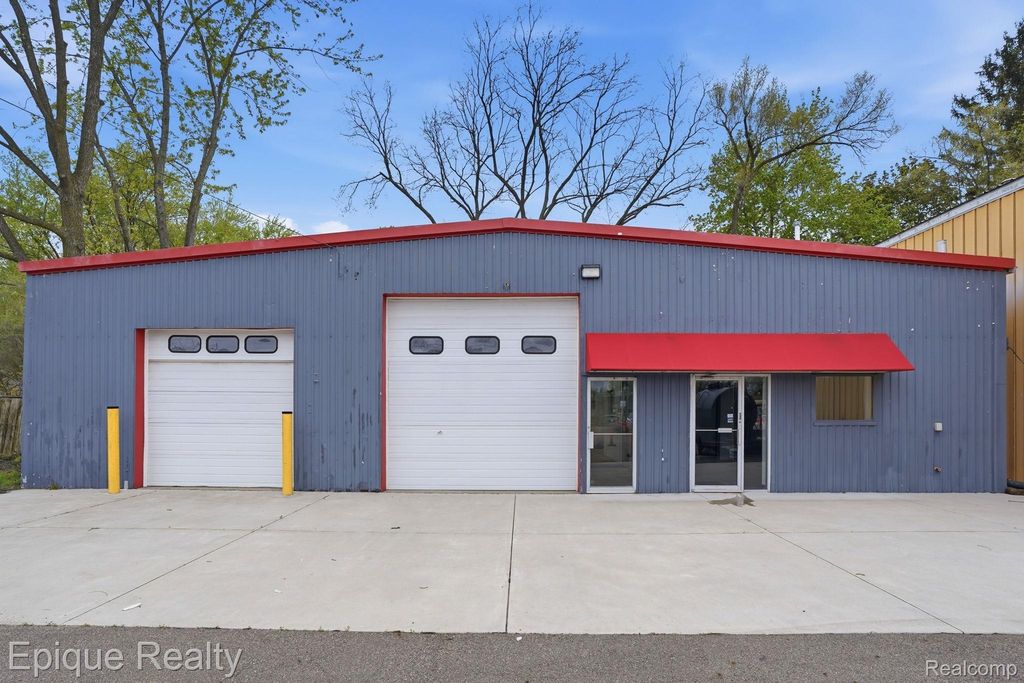 3499 E Main Street, Kalamazoo charter township