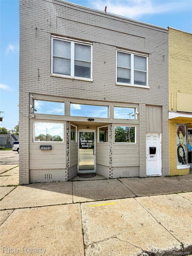 3366 S Saginaw Street, Burton