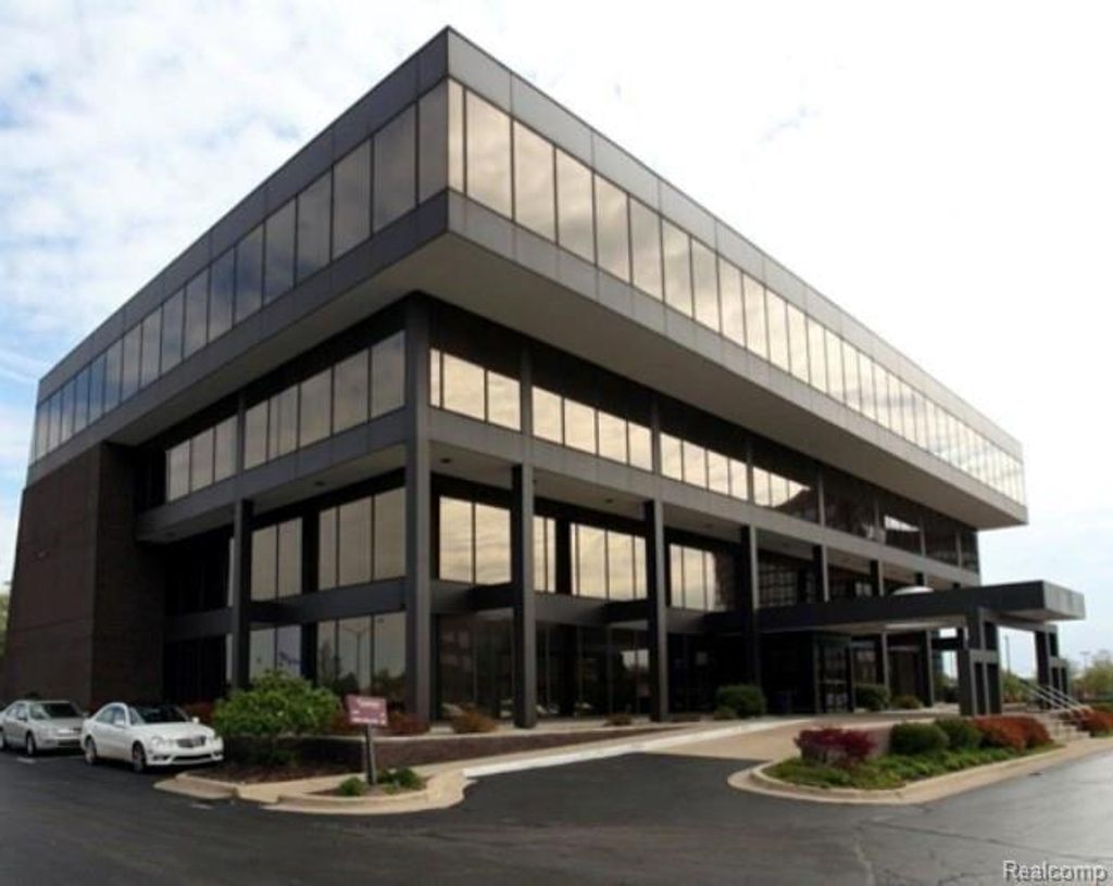 363 W Big Beaver Road 200, Troy city
