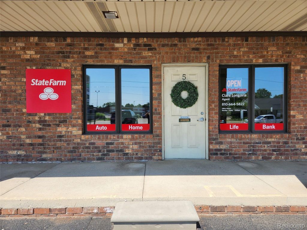 814 S Main Street 5, Lapeer city
