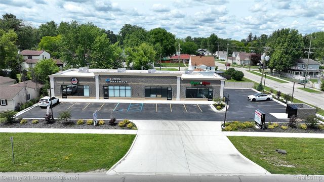 1855 Inkster Road, Garden City