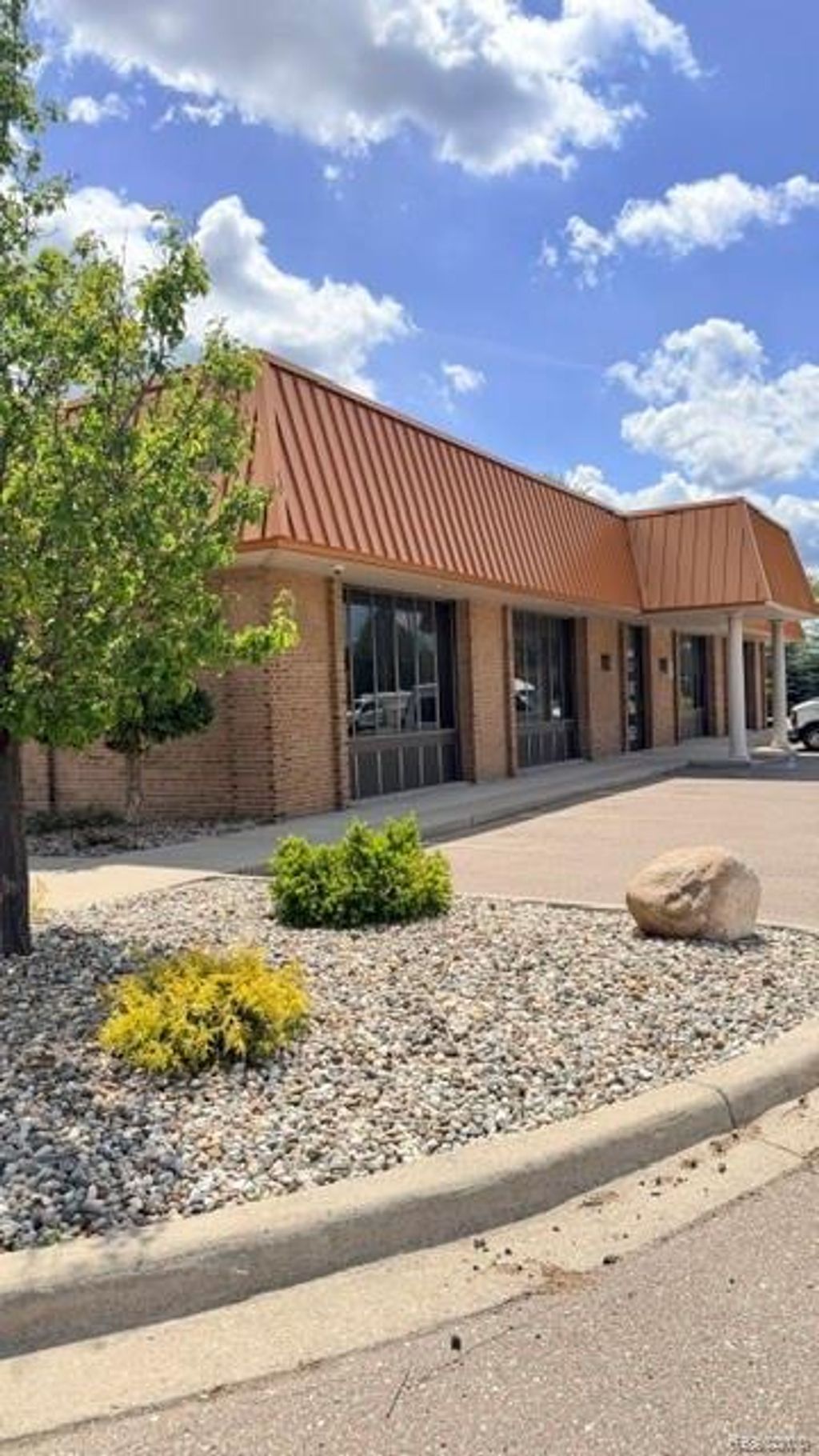 5097 Miller Rd. Suite 1 Unit 1&2, Flint charter township