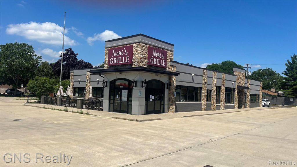 3364 Rochester Rd, Troy city