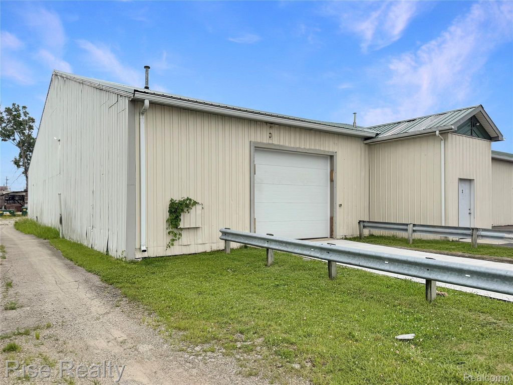 2447 E Judd Road 3, Burton city