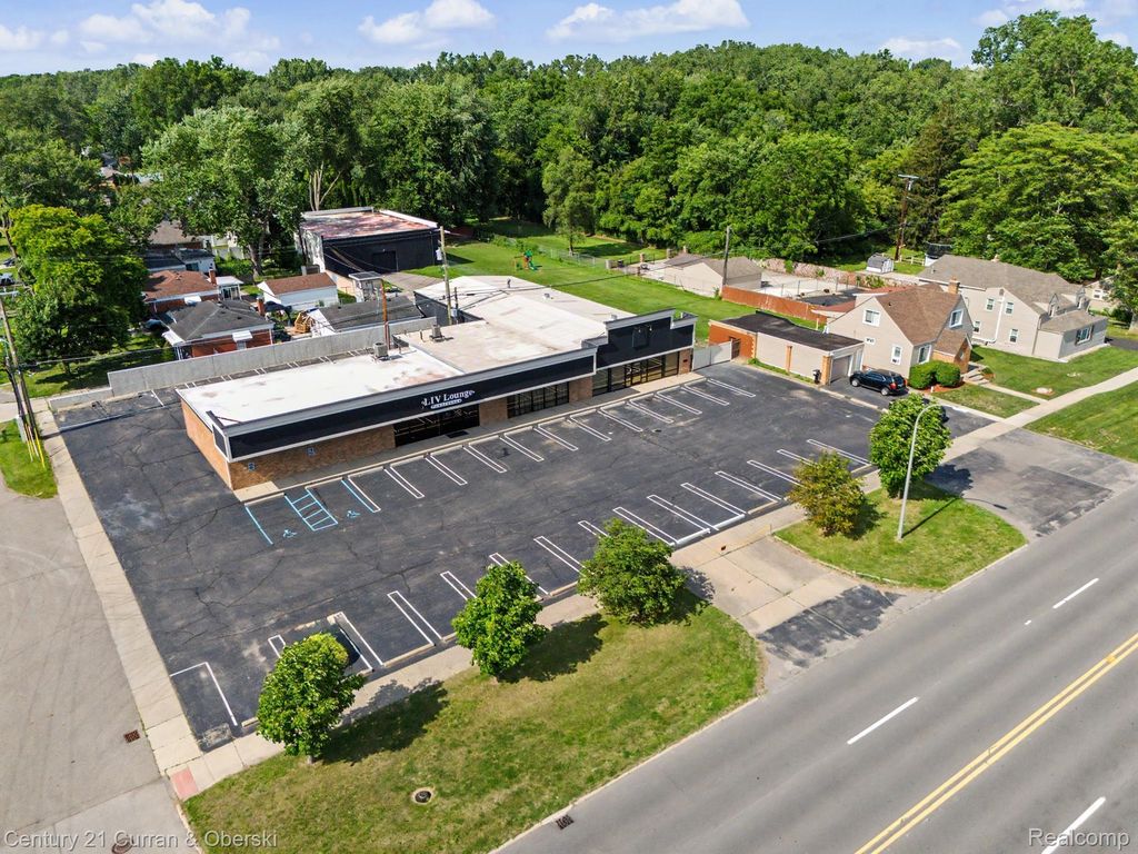27720 Joy Road, Livonia city
